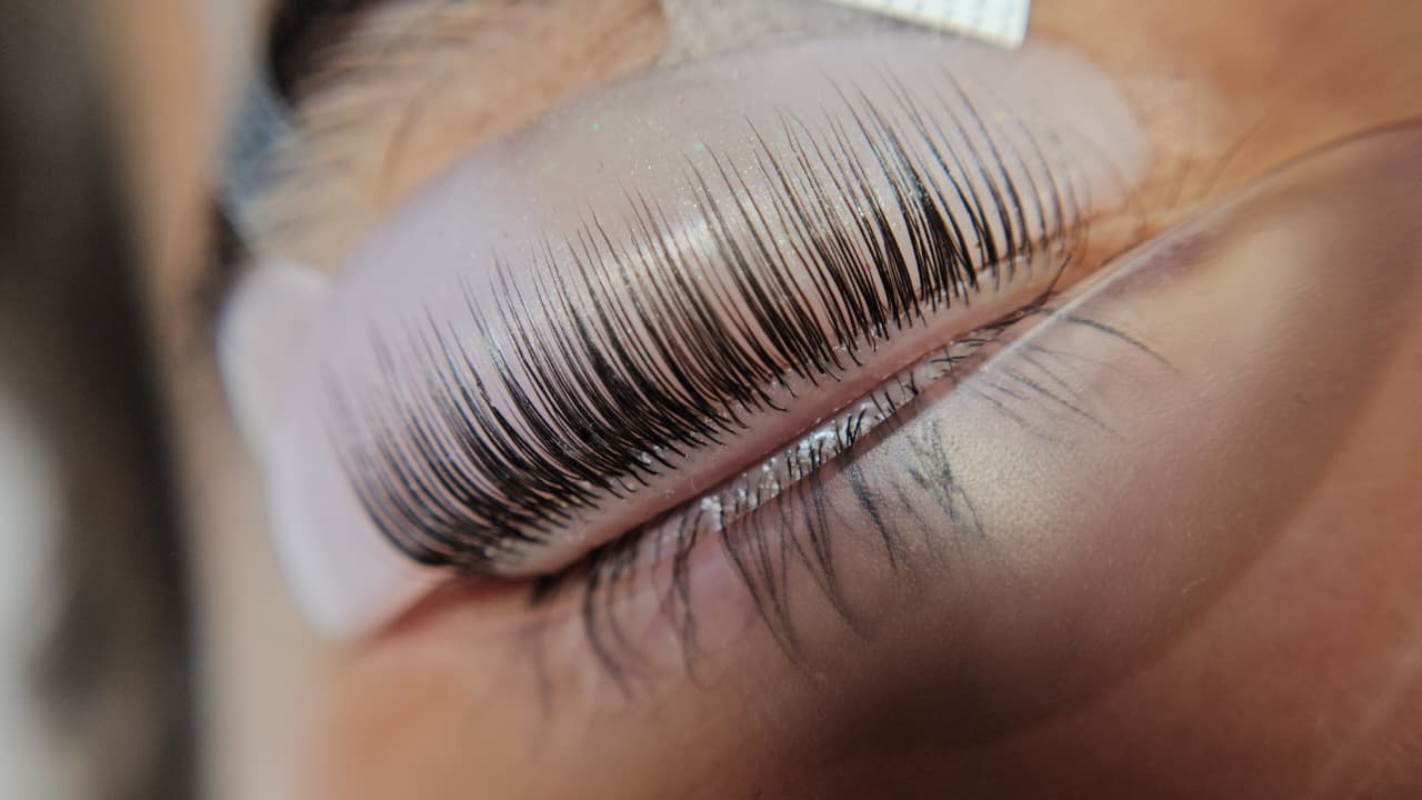 Lash Lifting adhesive